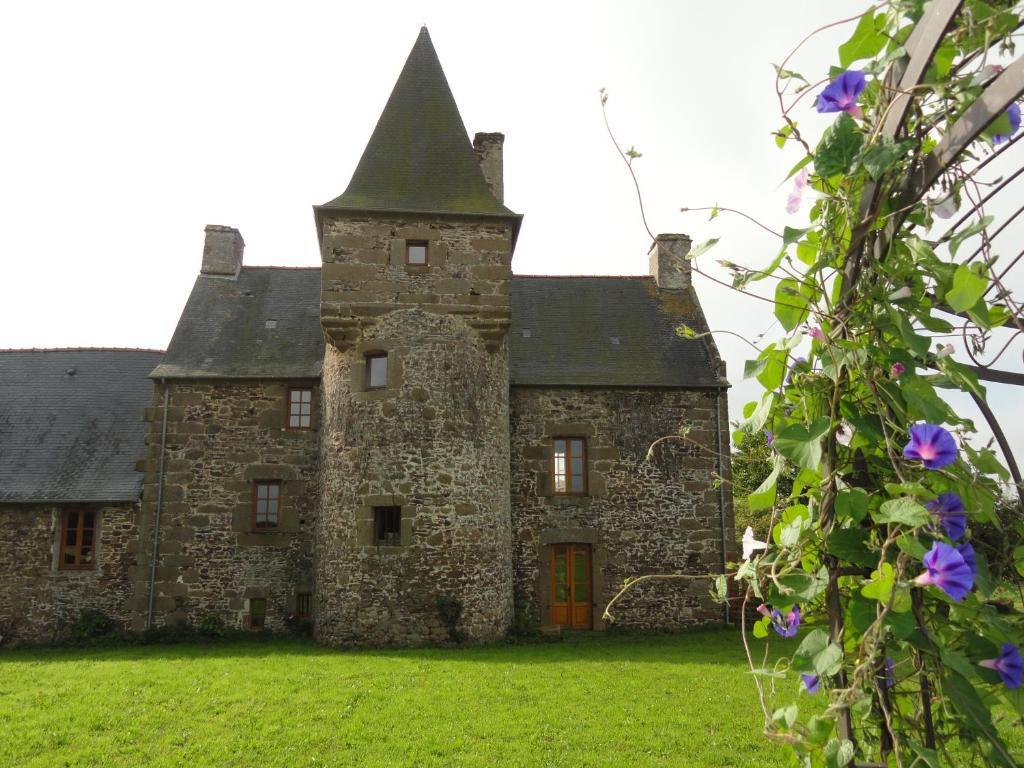 Bed and Breakfast Manoir De La Branche Maen Roch Екстер'єр фото