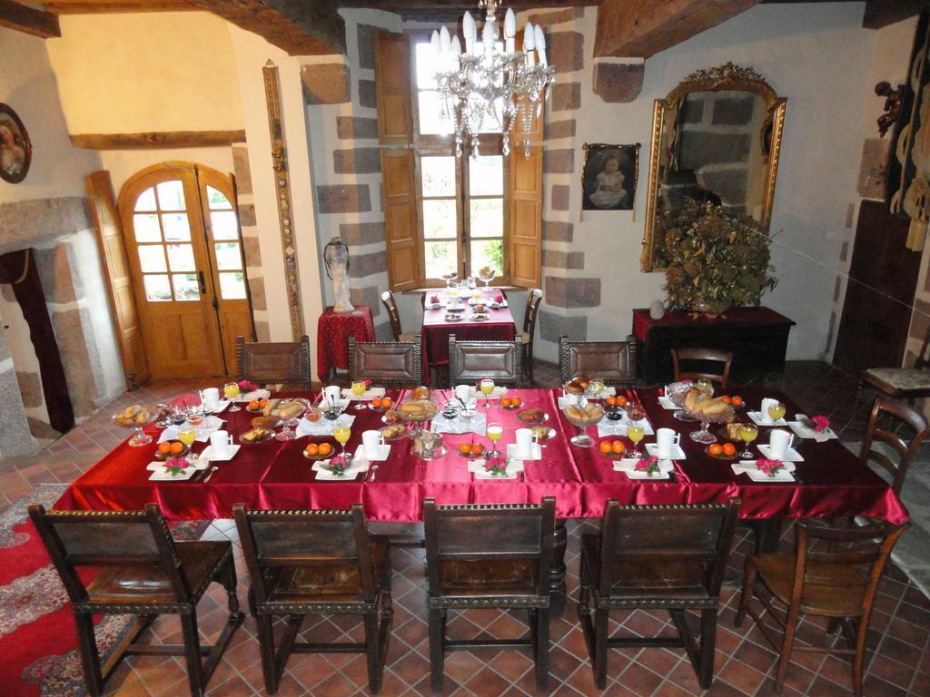 Bed and Breakfast Manoir De La Branche Maen Roch Екстер'єр фото