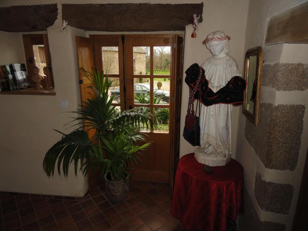 Bed and Breakfast Manoir De La Branche Maen Roch Екстер'єр фото
