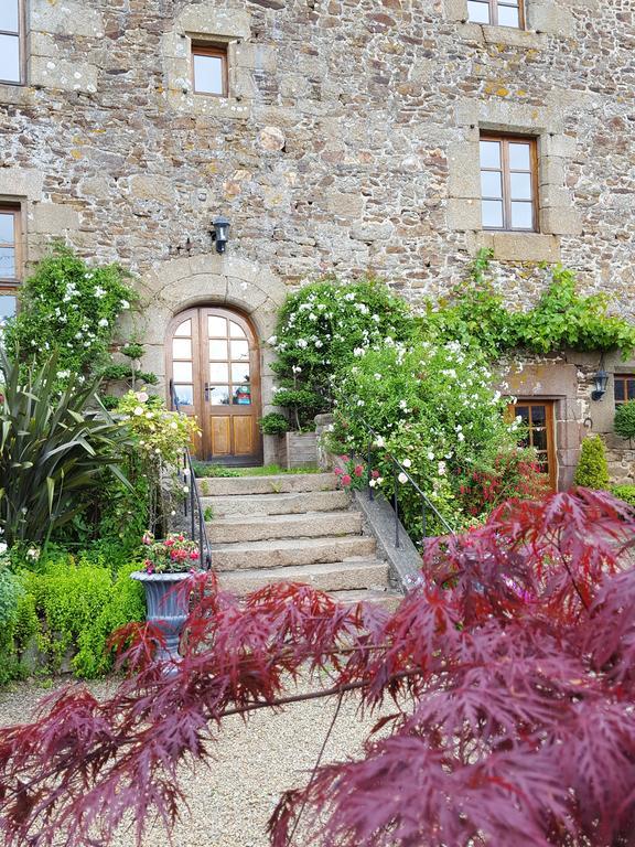 Bed and Breakfast Manoir De La Branche Maen Roch Екстер'єр фото