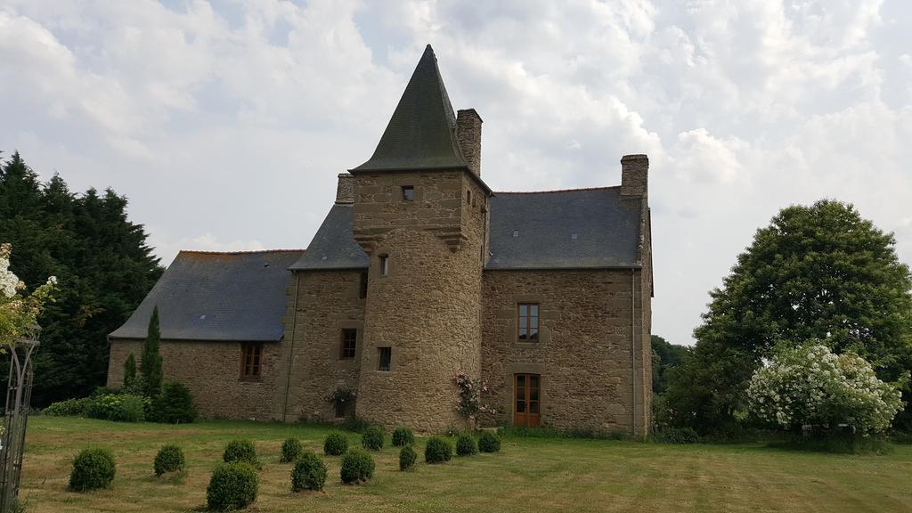Bed and Breakfast Manoir De La Branche Maen Roch Екстер'єр фото