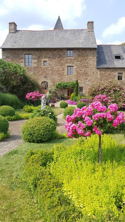 Bed and Breakfast Manoir De La Branche Maen Roch Екстер'єр фото