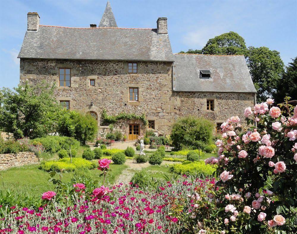 Bed and Breakfast Manoir De La Branche Maen Roch Екстер'єр фото