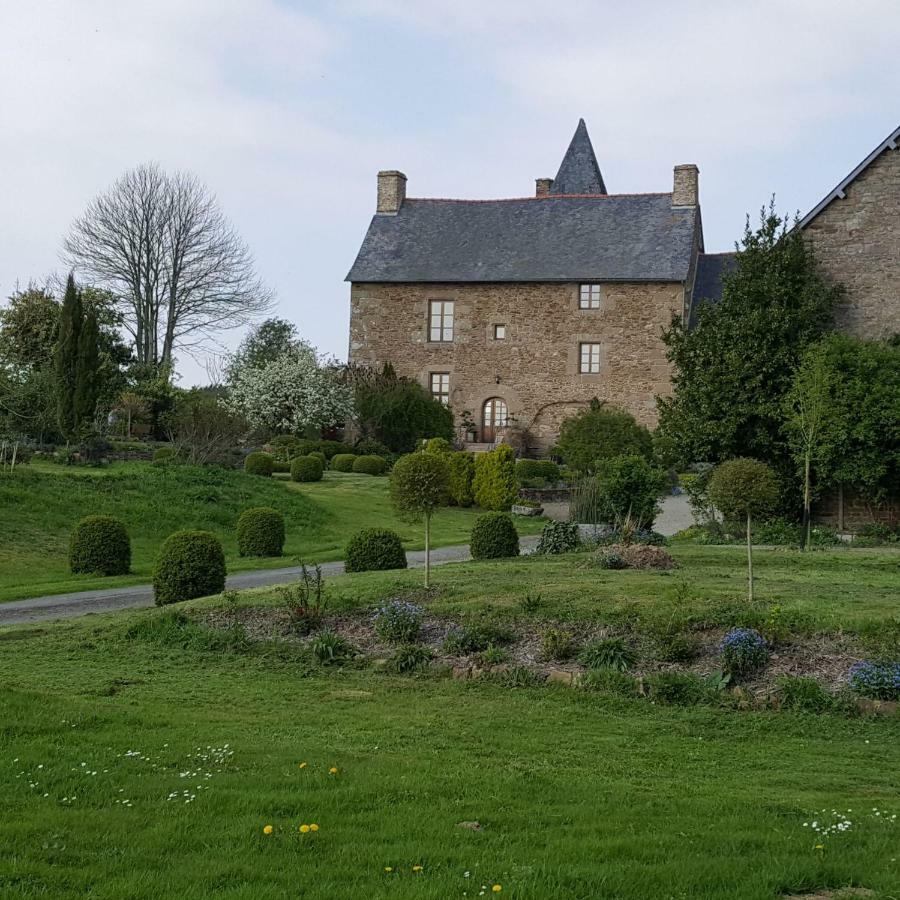 Bed and Breakfast Manoir De La Branche Maen Roch Екстер'єр фото