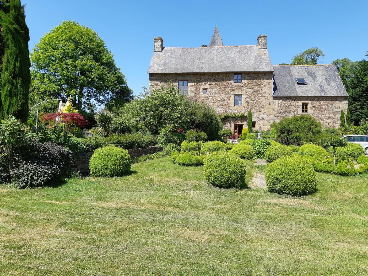 Bed and Breakfast Manoir De La Branche Maen Roch Екстер'єр фото