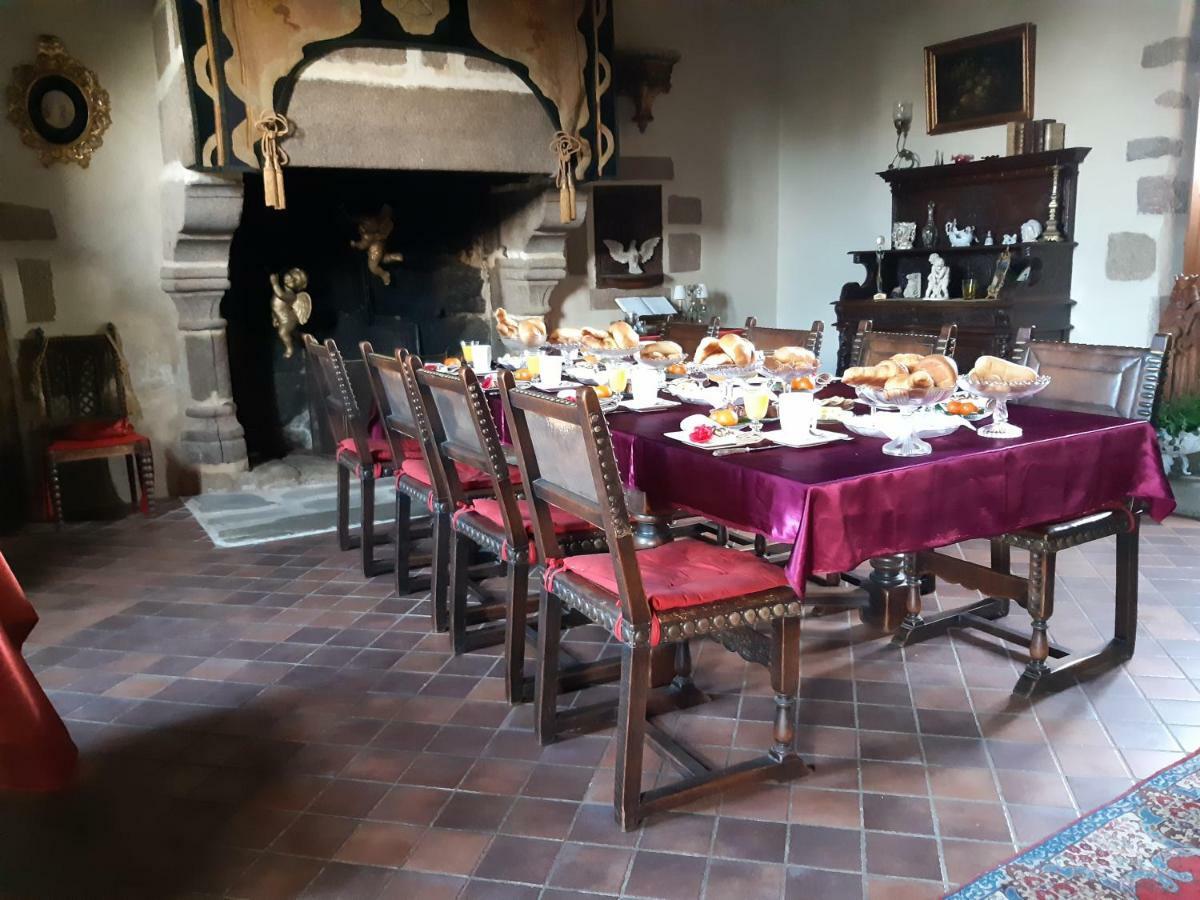 Bed and Breakfast Manoir De La Branche Maen Roch Екстер'єр фото