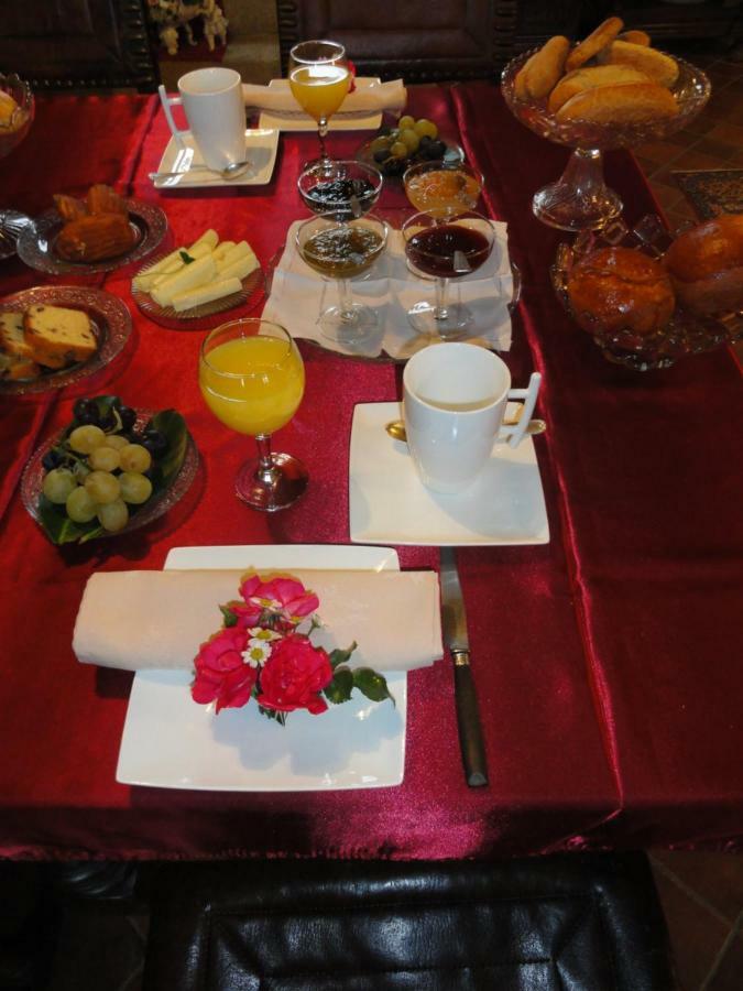 Bed and Breakfast Manoir De La Branche Maen Roch Екстер'єр фото