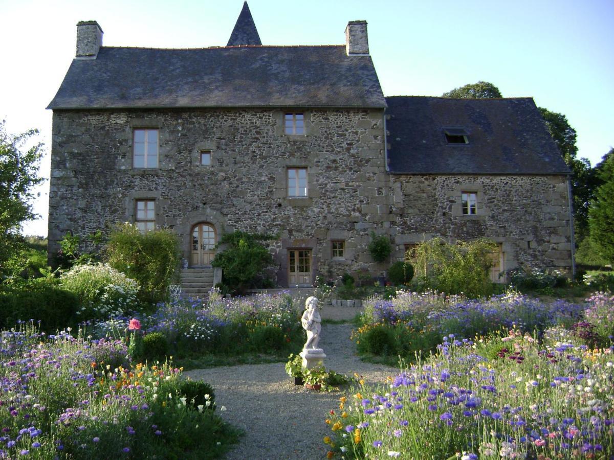 Bed and Breakfast Manoir De La Branche Maen Roch Екстер'єр фото